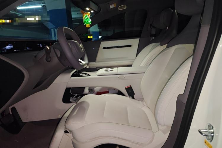 Used Avatr 06 2025 Ultra Pure Electric Edition Left Front Seat