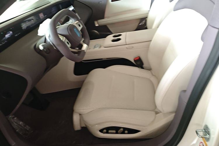 Used Avatr 06 2025 Max All-Electric Version Left Front Seat