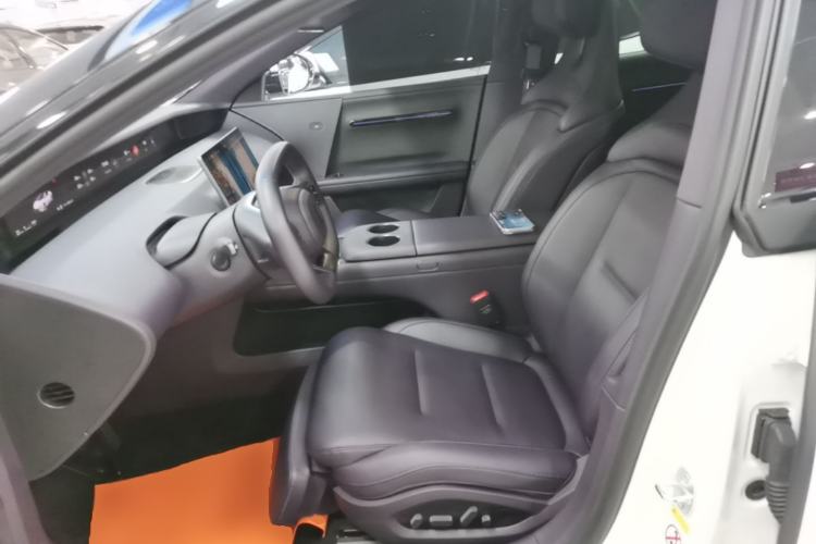 Used Avatr 06 2025 Ultra Pure Electric Edition Left Front Seat