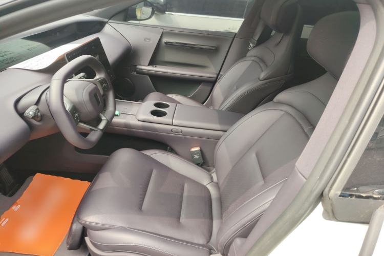 Used Avatr 06 2025 Ultra Pure Electric Edition Left Front Seat