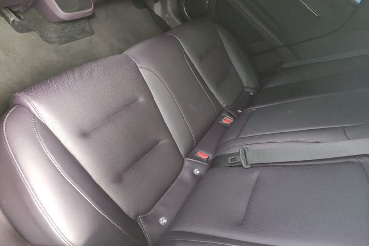 Used Avatr 06 2025 Ultra Pure Electric Edition Left Rear Seat