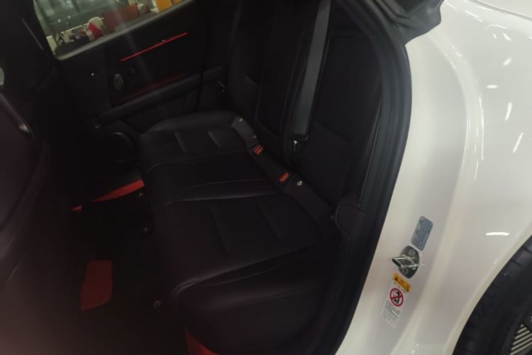 Used Avatr 06 2025 Pro Range-Extended Edition Left Rear Seat