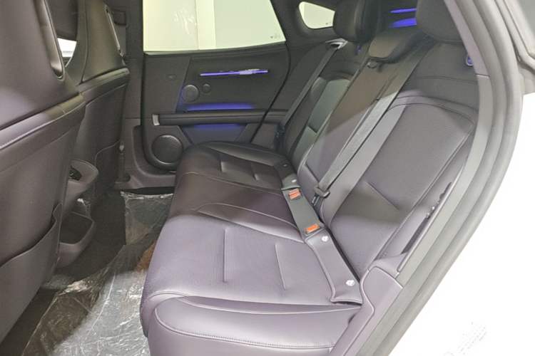 Used Avatr 06 2025 Ultra Pure Electric Edition Left Rear Seat