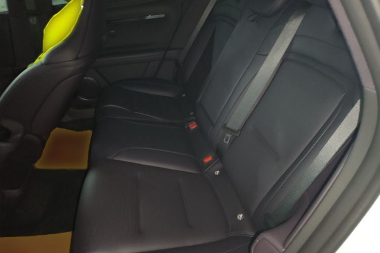 Used Avatr 06 2025 Ultra Pure Electric Edition Left Rear Seat