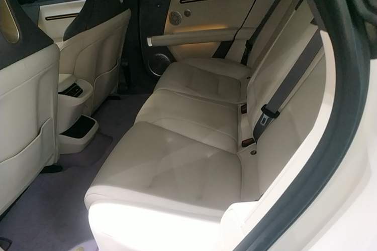 Used Avatr 06 2025 Ultra Pure Electric Edition Left Rear Seat