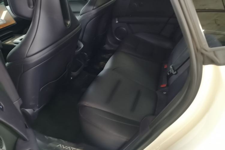 Used Avatr 06 2025 Ultra Pure Electric Edition Left Rear Seat