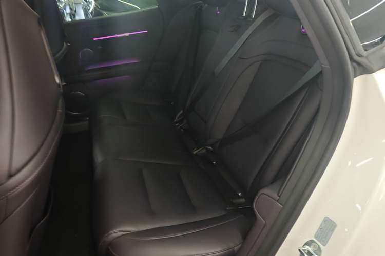 Used Avatr 06 2025 Ultra Pure Electric Edition Left Rear Seat