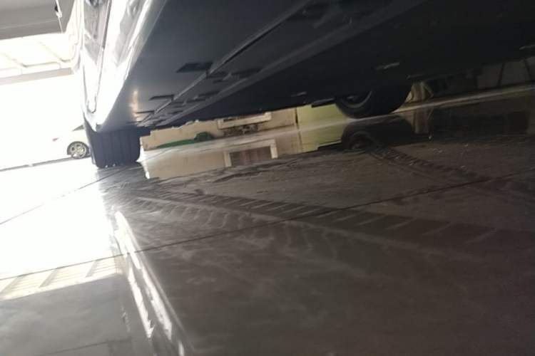 Used Avatr 06 2025 Ultra Pure Electric Edition Left Side Sill