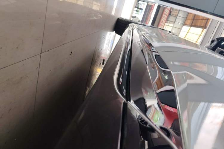 Used Avatr 06 2025 Ultra Pure Electric Edition Left Side Sill