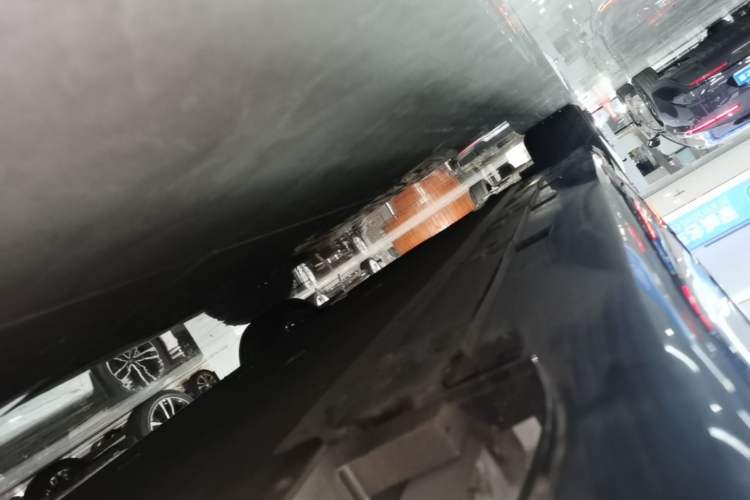 Used Avatr 06 2025 Ultra Pure Electric Edition Left Side Sill