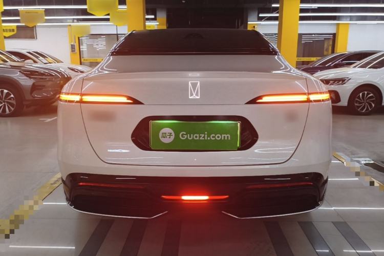 Used Avatr 06 2025 Ultra Pure Electric Edition Rear
