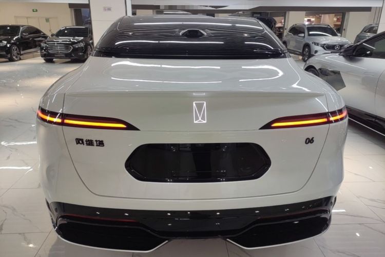 Used Avatr 06 2025 Ultra Pure Electric Edition Rear
