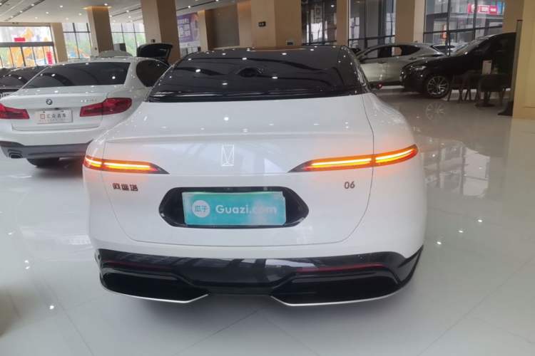 Used Avatr 06 2025 Ultra Pure Electric Edition Rear
