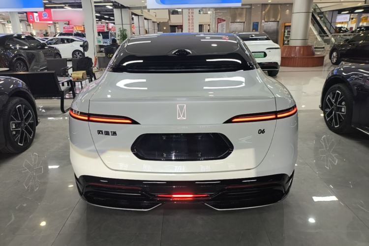 Used Avatr 06  Rear