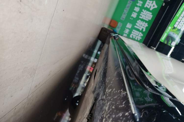 Used Avatr 06 2025 Ultra Pure Electric Edition Right Side Sill