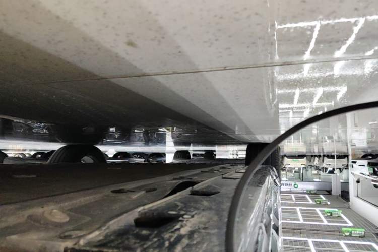 Used Avatr 06 2025 Ultra Pure Electric Edition Right Side Sill