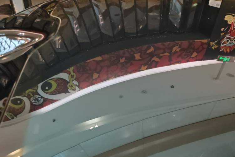 Used Avatr 06 2025 Ultra Pure Electric Edition Roof