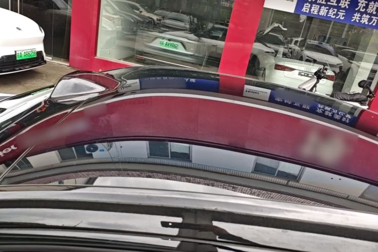 Used Avatr 06 2025 Ultra Pure Electric Edition Roof