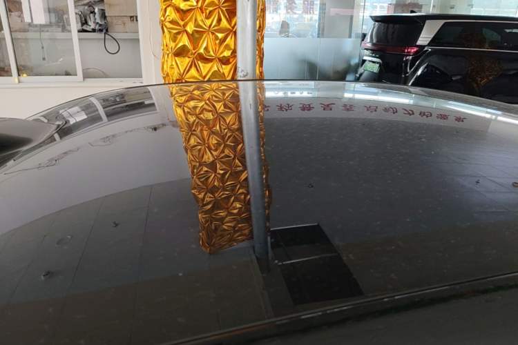 Used Avatr 06 2025 Ultra Pure Electric Edition Roof