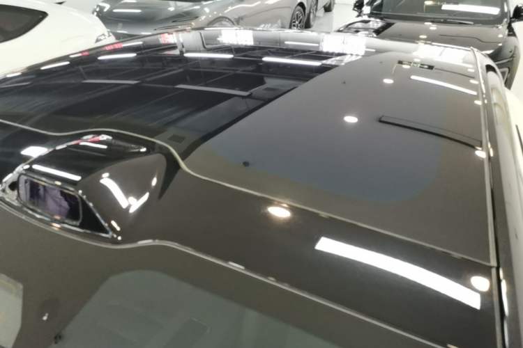 Used Avatr 06 2025 Ultra Pure Electric Edition Roof