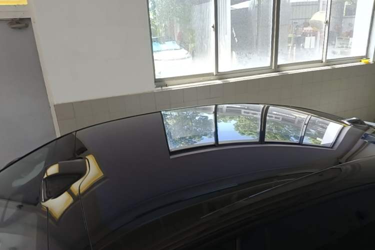 Used Avatr 06 2025 Ultra Pure Electric Edition Roof