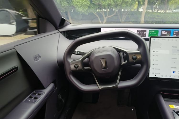 Used Avatr 06 2025 Ultra Pure Electric Edition Steering Wheel