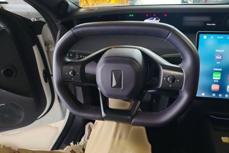Used Avatr 06 2025 Ultra Pure Electric Edition Steering Wheel