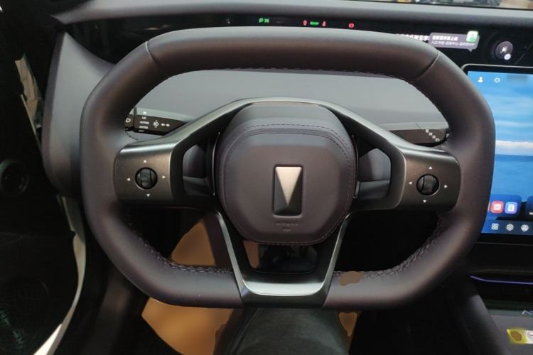Used Avatr 06 2025 Ultra Pure Electric Edition Steering Wheel