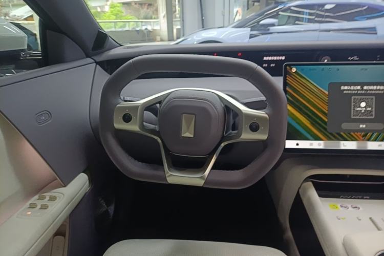 Used Avatr 06 2025 Ultra Pure Electric Edition Steering Wheel