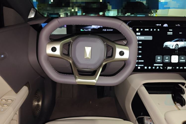 Used Avatr 06 2025 Ultra Pure Electric Edition Steering Wheel