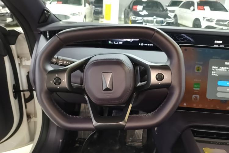 Used Avatr 06 2025 Ultra Pure Electric Edition Steering Wheel