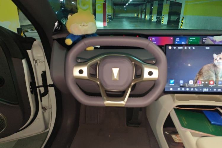 Used Avatr 06 2025 Max All-Electric Version Steering Wheel