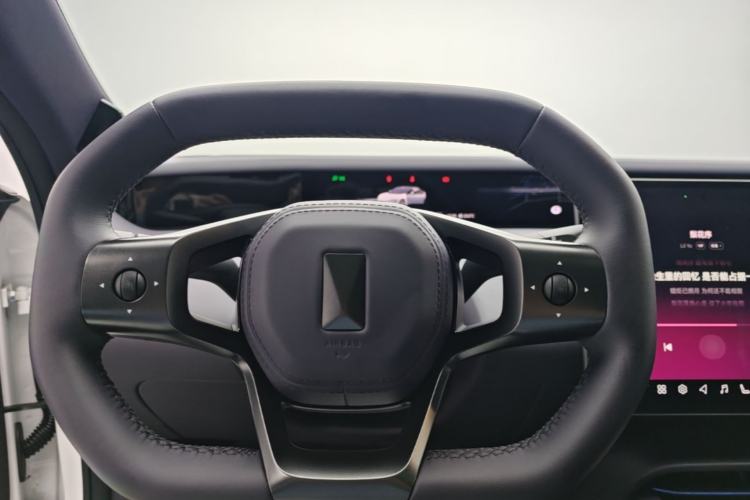 Used Avatr 06 2025 Ultra Pure Electric Edition Steering Wheel