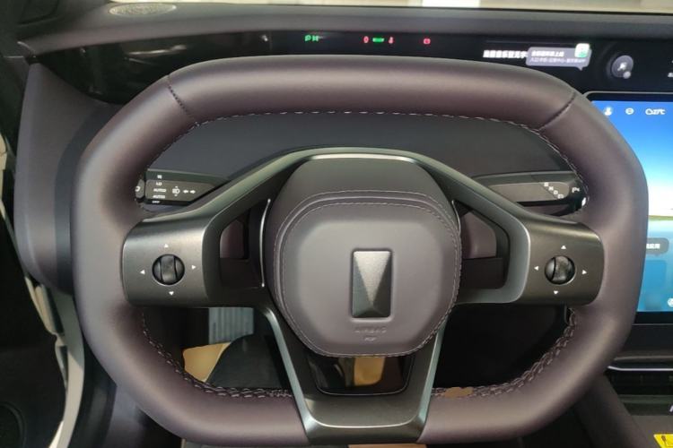 Used Avatr 06 2025 Ultra Pure Electric Edition Steering Wheel