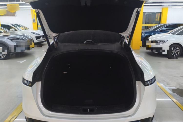 Used Avatr 06 2025 Ultra Pure Electric Edition Trunk