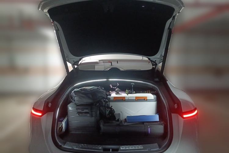 Used Avatr 06 2025 Max All-Electric Version Trunk
