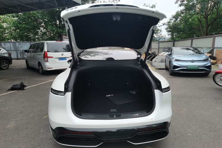 Used Avatr 06 2025 Ultra Pure Electric Edition Trunk