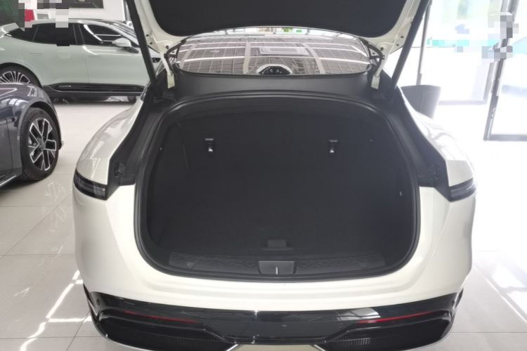 Used Avatr 06 2025 Max Extended-Range Edition Trunk