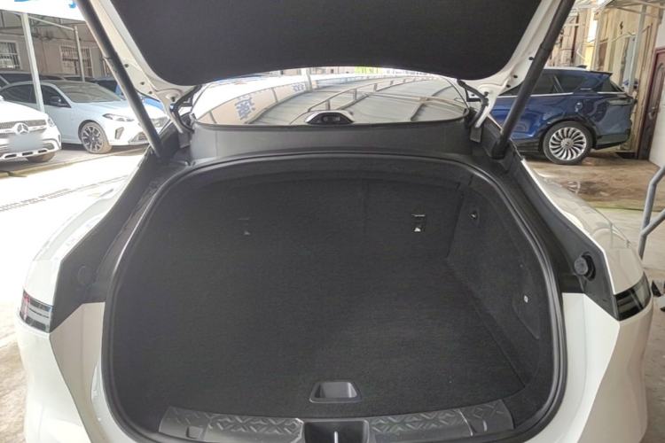 Used Avatr 06 2025 Ultra Pure Electric Edition Trunk