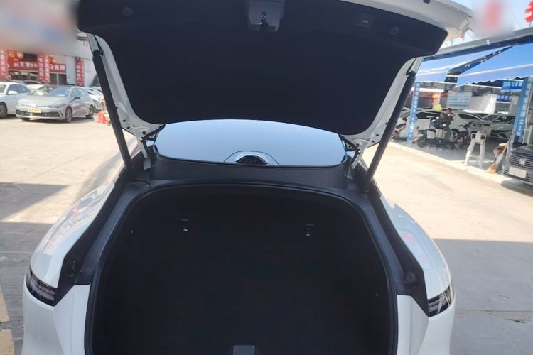 Used Avatr 06 2025 Ultra Pure Electric Edition Trunk