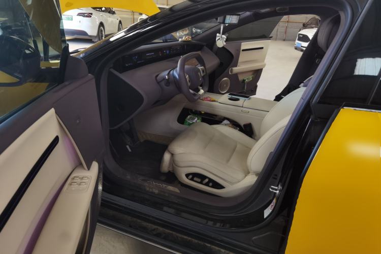 Used Avatr 06 2025 Max Extended-Range Edition Driver Seat