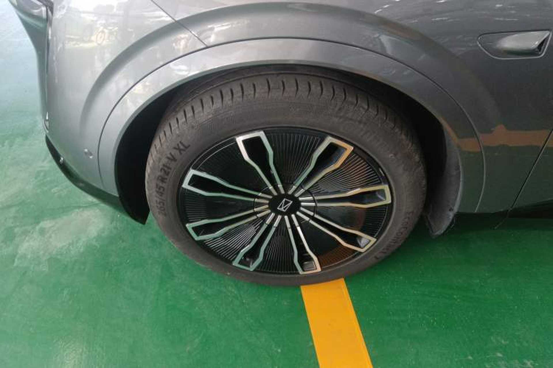 Used Avatr 07 2024 Max Extended-Range Edition Exterior 7