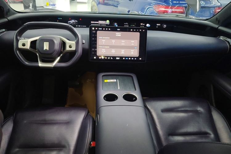 Used Avatr 07 2024 Max Extended-Range Edition Center Console