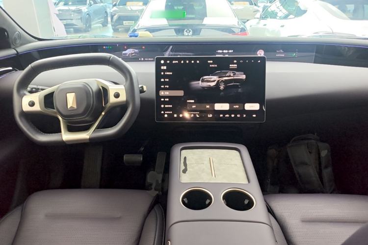 Used Avatr 07 2024 Max Pure Electric Edition Center Console