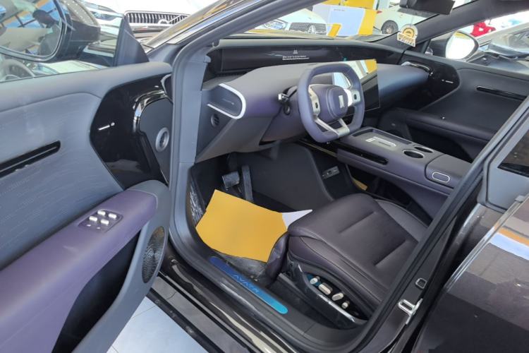 Used Avatr 07 2024 Max Extended-Range Edition Driver Seat
