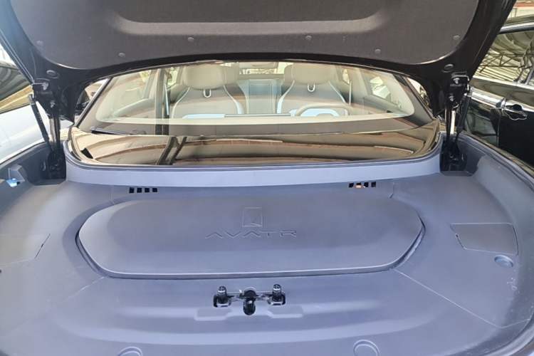 Used Avatr 07 2024 Max Extended-Range Edition Engine Bay
