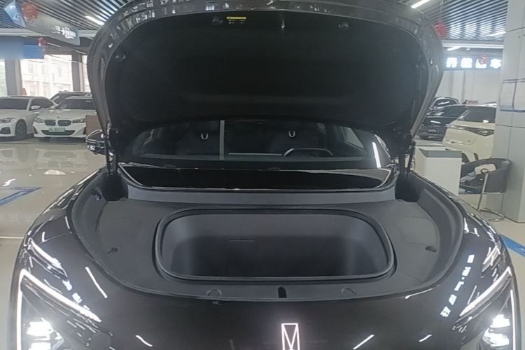 Used Avatr 07 2024 Pro+ All-Electric Version Engine Bay