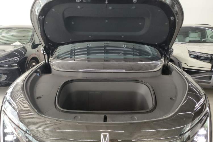 Used Avatr 07 2024 Pro+ All-Electric Version Engine Bay