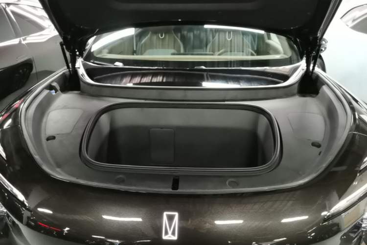 Used Avatr 07 2024 Pro Pure Electric Version Engine Bay