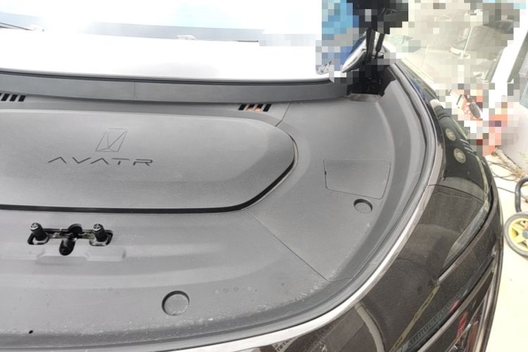 Used Avatr 07 2024 Ultra Range-Extended Four-Wheel Drive Engine Bay Left